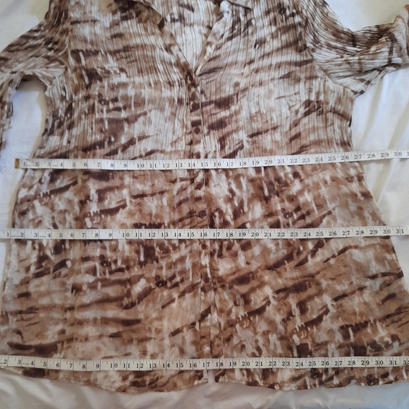 ● east5th | Short Tunic Style Dress with Kakhi Tie-Dye Print - Picture 4 of 16